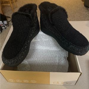 Hey Dude - Denny Sparkling Black Sz 10 BRAND NEW IN BOX!!!